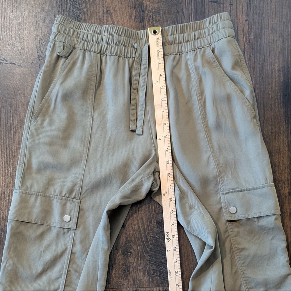 ATHLETA Women’s Celestial High Rise Breathable Utility Pants Olive Green Size S - Picture 10 of 11